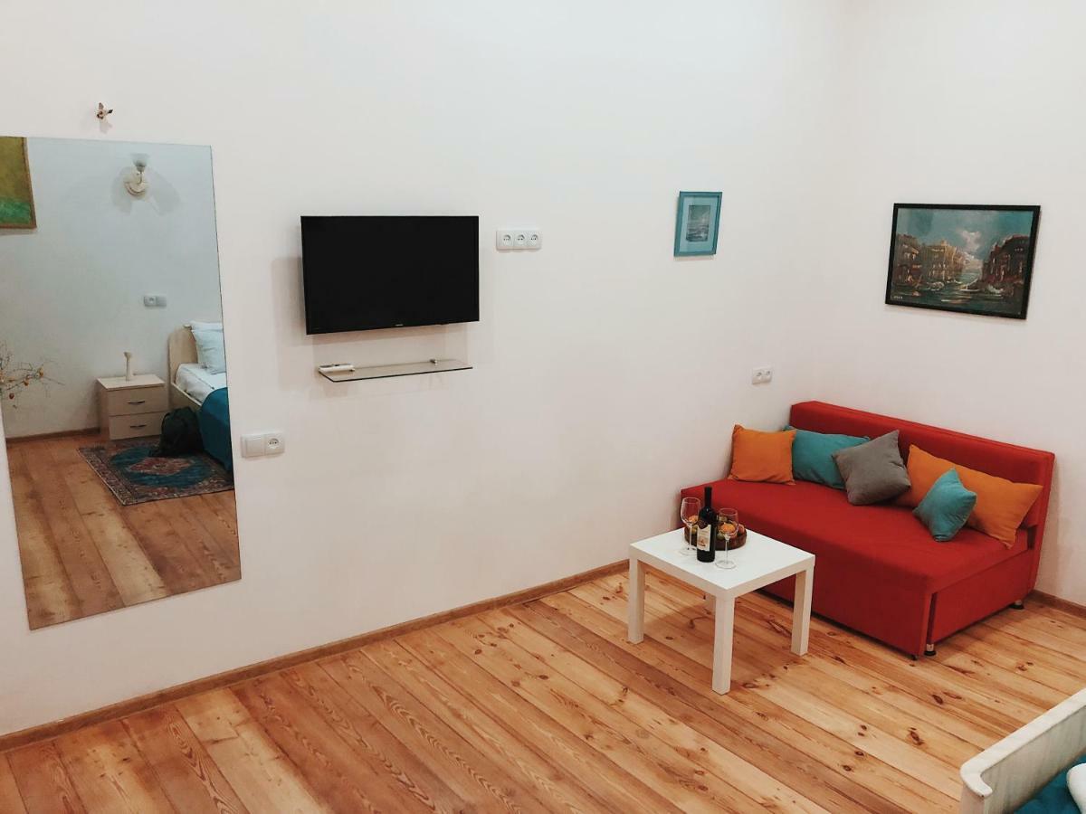טביליסי Tamaras Apartment מראה חיצוני תמונה